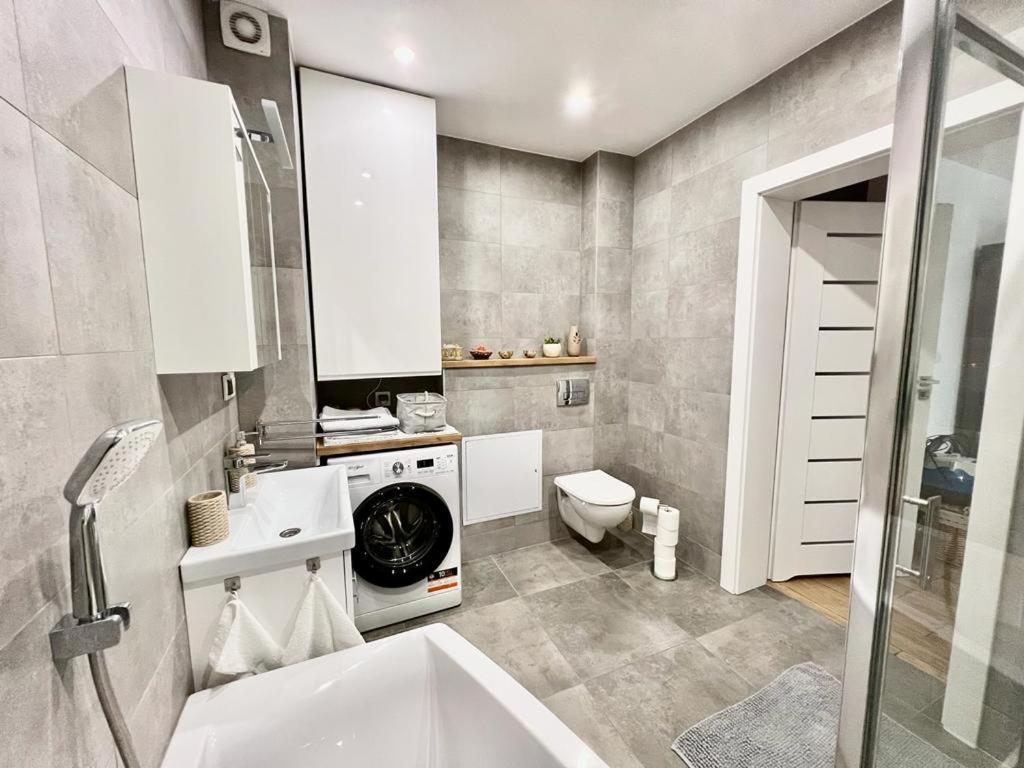 Apartament Przy Kopalni Srebra Tarnowskie Gory Bagian luar foto
